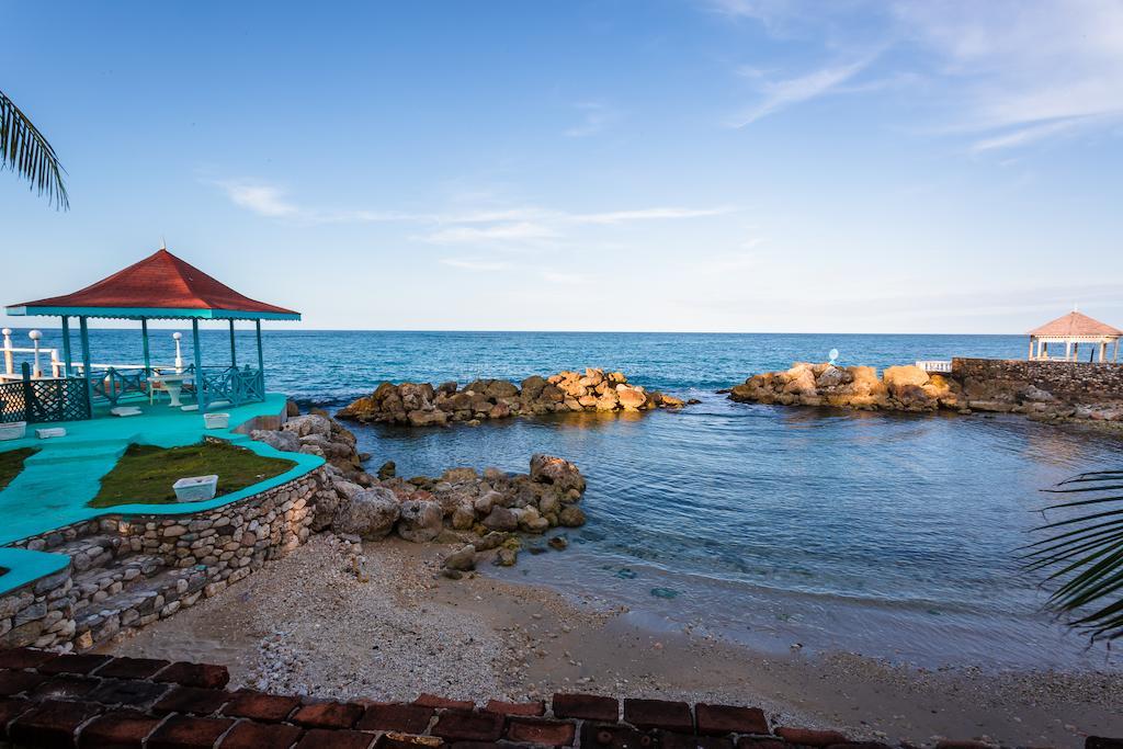 Villa Criss Ocho Rios Exterior foto