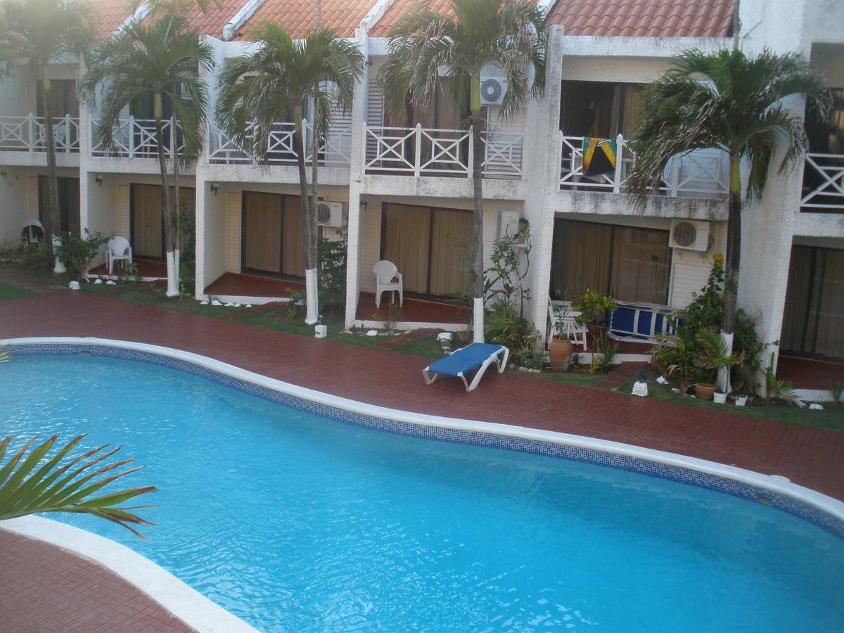 Villa Criss Ocho Rios Exterior foto